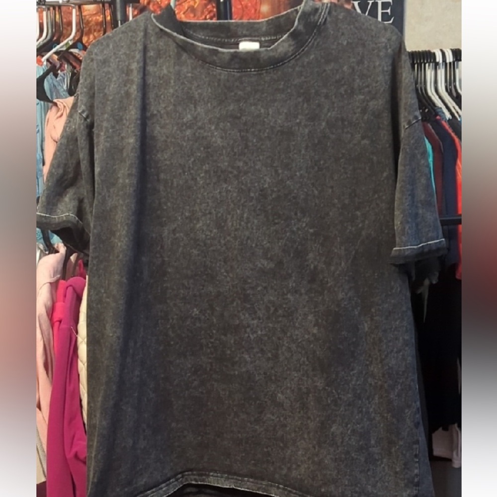 ✨ Black Mineral Wash Acid Wash Tee | Size M ✨